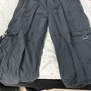 Women’s Gray Cargo Pants